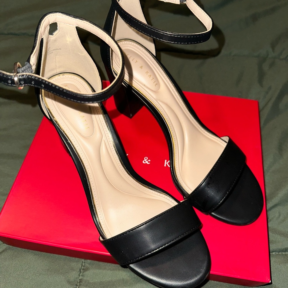 Kelly & Katie Black Ankle-Strap Heels Size 8
